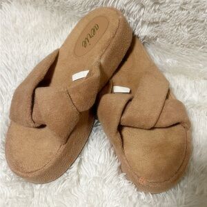 NWT! AERIE Tan Terry Twisted Platform Slide Sandal Size 10